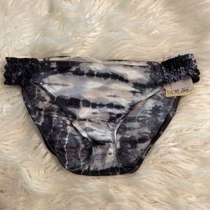 LUCKY 🍀 Brand Bathing Bottom size L